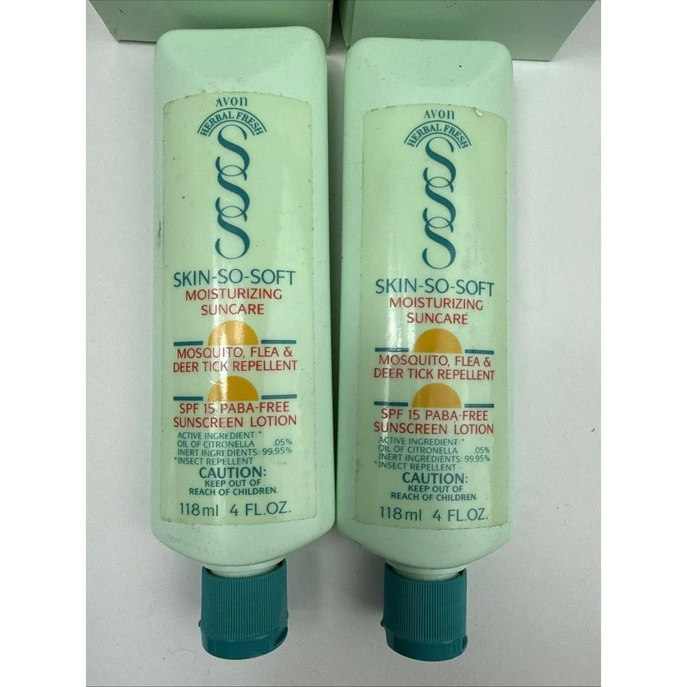Vtg Avon Skin So Soft Lot Moisturizing Sunscreen Lotion 4 oz Wipes Towelettes